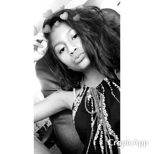 Meet your Posher, Dalila